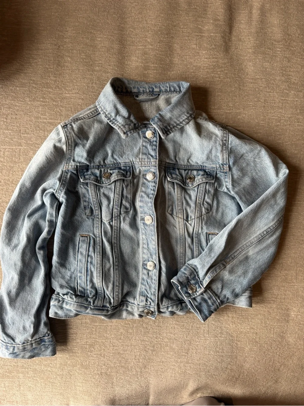 Gap Kids Girls Large Light Wash Denim Jean Jacket Classic Trucker